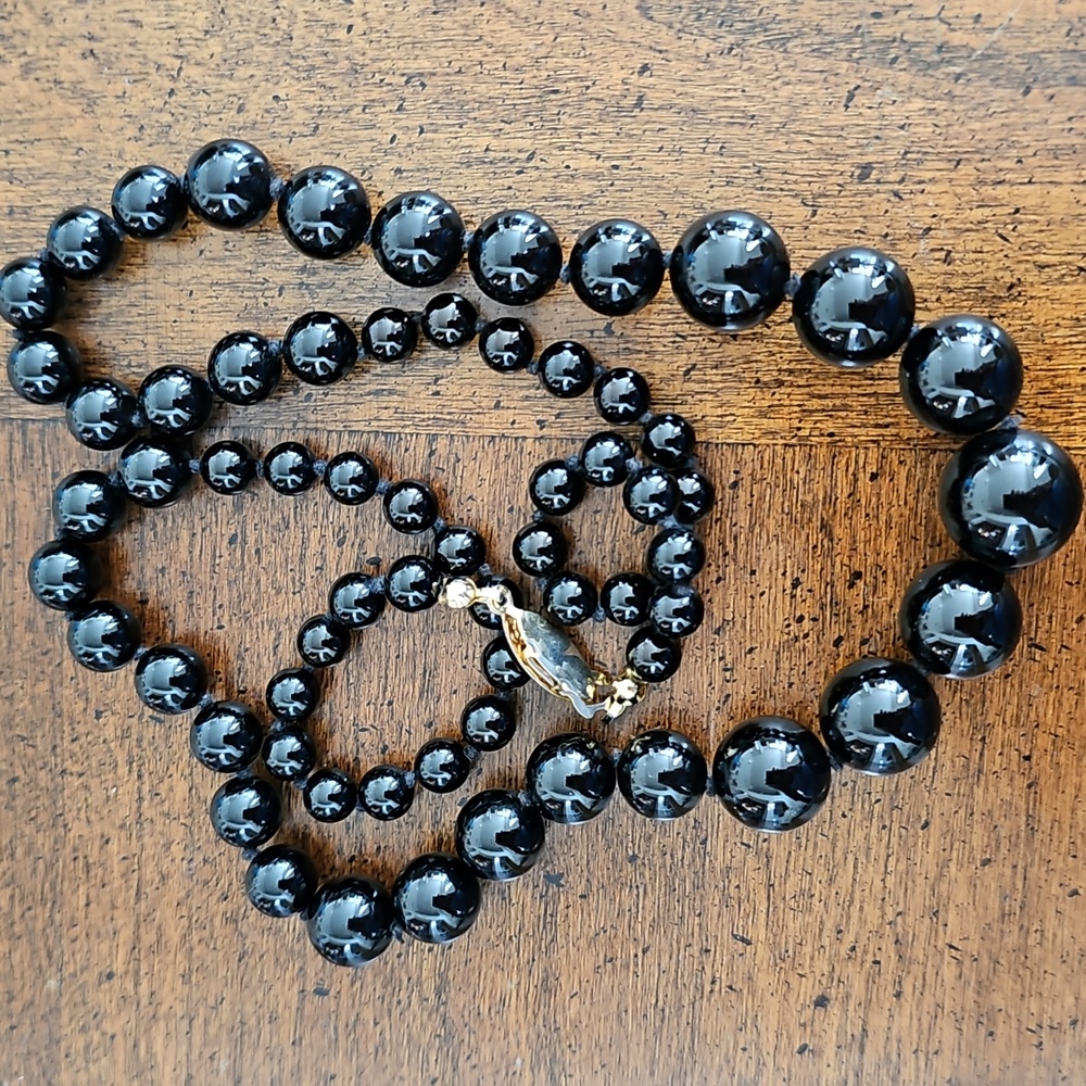 Vintage Black Onyx Beaded Necklace - Picture 7 of 7